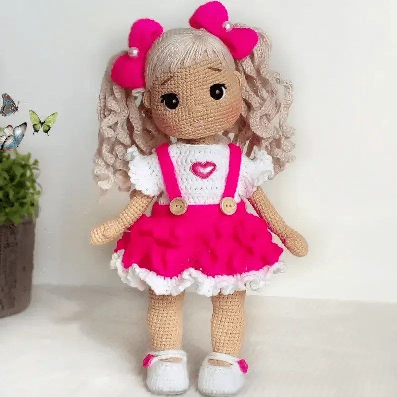 Modelo de Boneca Amigurumi