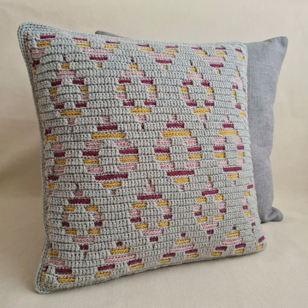 Almofada em Mosaico Crochet