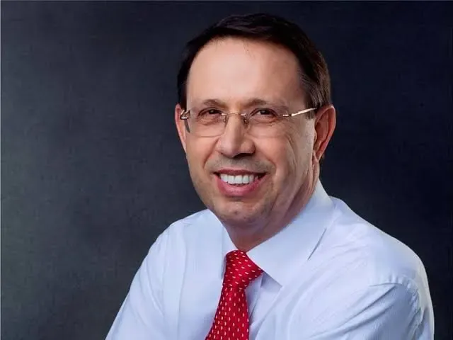Carlos Wizard