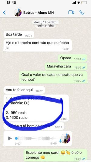Descreva a imagem...