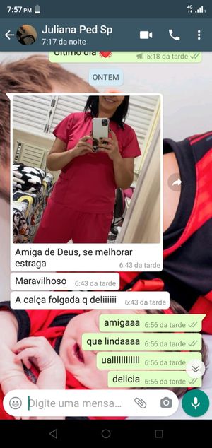 Descreva a imagem...