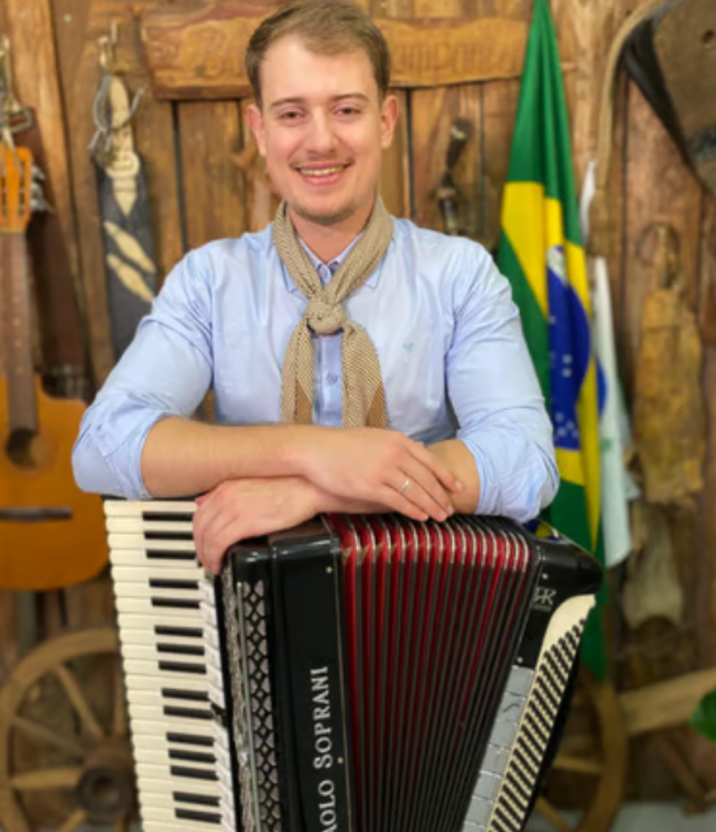 Professor Gabriel Garcia